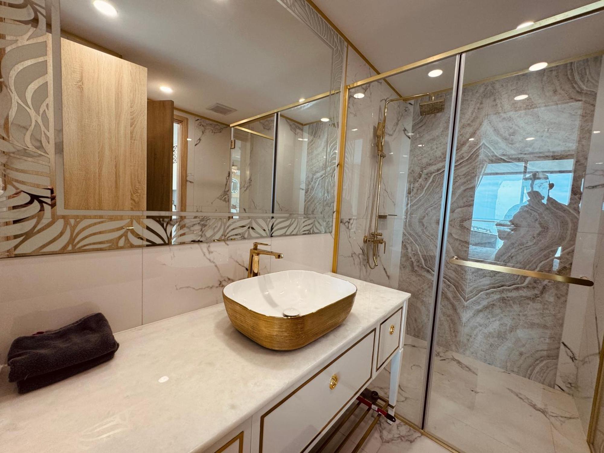 Copacabana & Sea View Apartment *