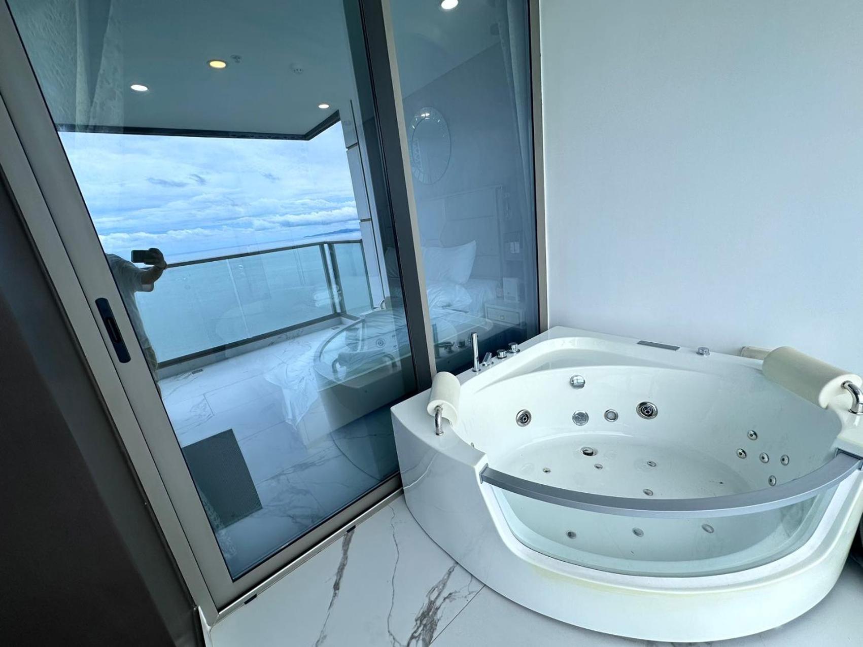 Copacabana & Sea View Apartment *