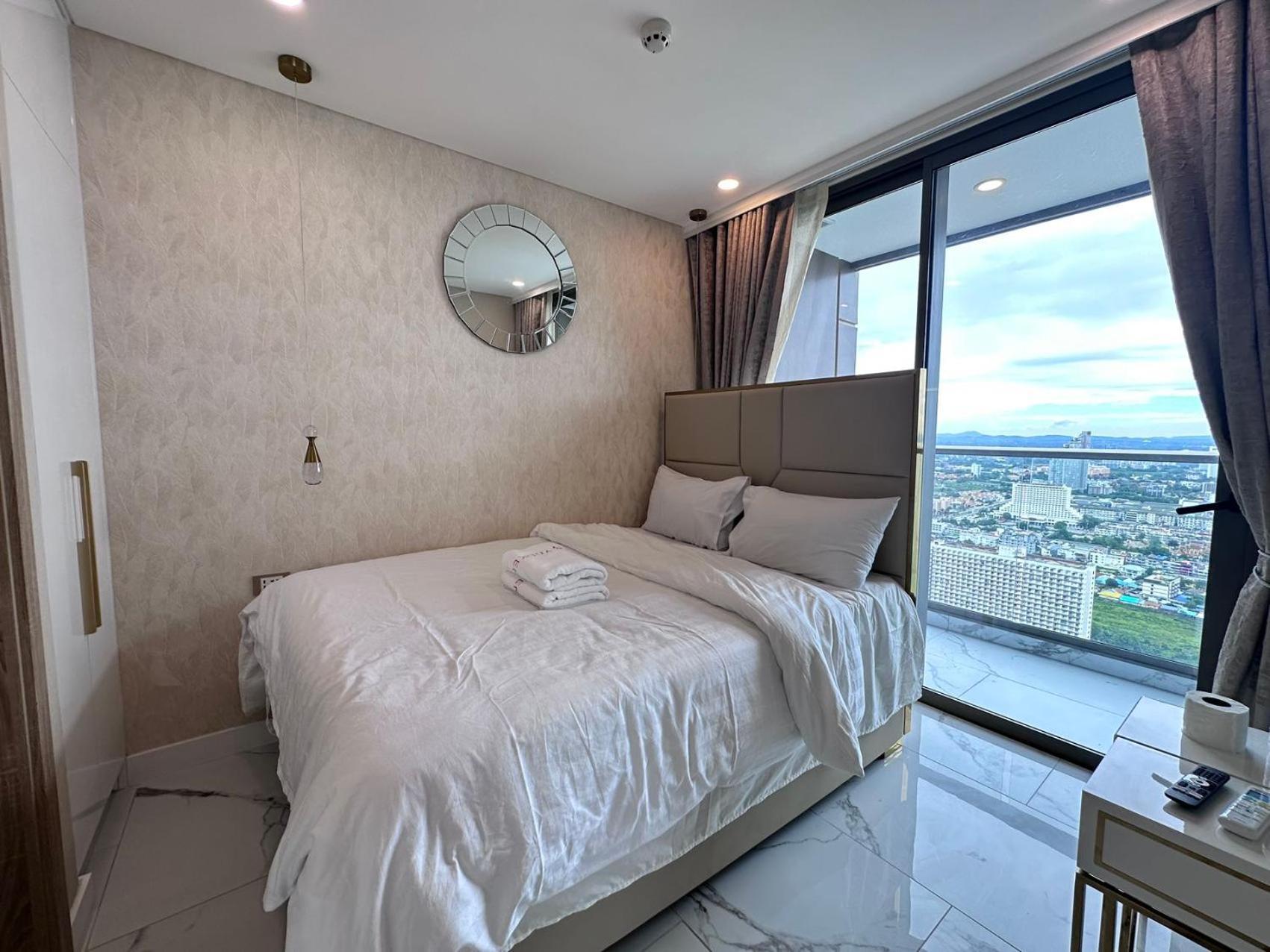 Copacabana & Sea View Apartment Jomtien Beach