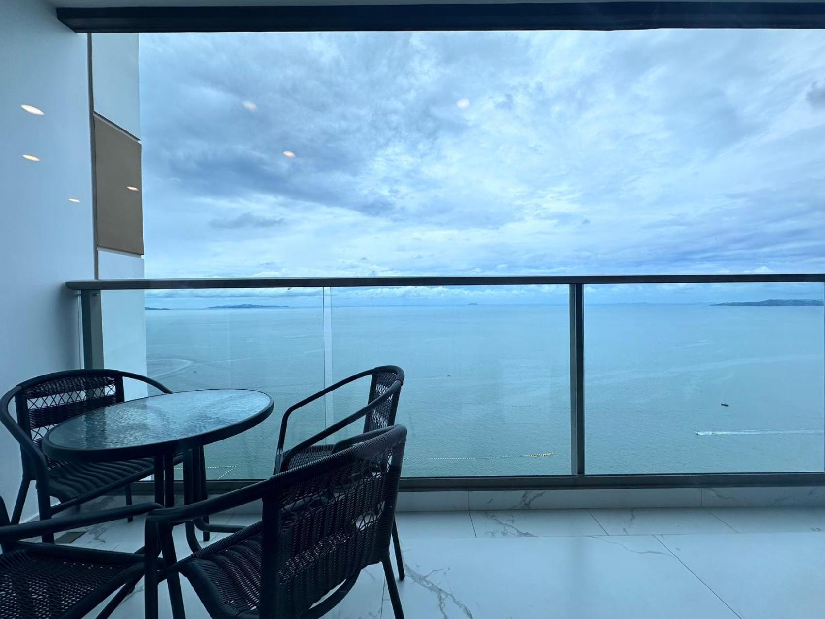 Apartment Copacabana & Sea View